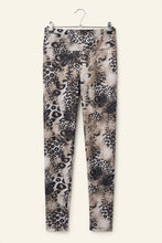 Cargar imagen en el visor de la galería, Legging Lycra Animal Print Cafe
