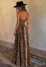 Cargar imagen en el visor de la galería, Vestido Largo Tiritas Gasa Animal Print
