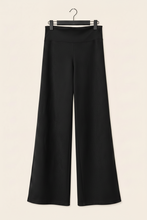 Cargar imagen en el visor de la galería, Pantalon Gamuza Negro
