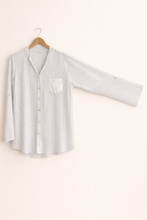 Cargar imagen en el visor de la galería, Blusa Rayas Manga Larga
