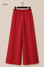 Cargar imagen en el visor de la galería, Vista de atrás — Pantalon Lino Pretina Lisa Rojo
