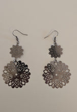 Cargar imagen en el visor de la galería, ARO FLOR DE NOCHE
