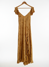 Cargar imagen en el visor de la galería, VESTIDO GITANO AMARILLO
