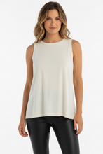 Cargar imagen en el visor de la galería, Polera Algodon sin manga
