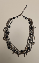 Cargar imagen en el visor de la galería, COLLAR PIEDRAS NEGRAS
